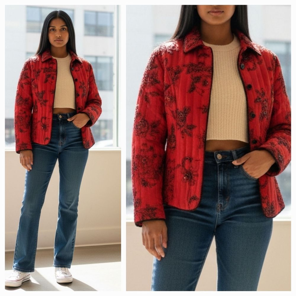 Vintage Anne Carsonย 100% SilkโBeaded and Sequin Quilted Button Down Jacket Small